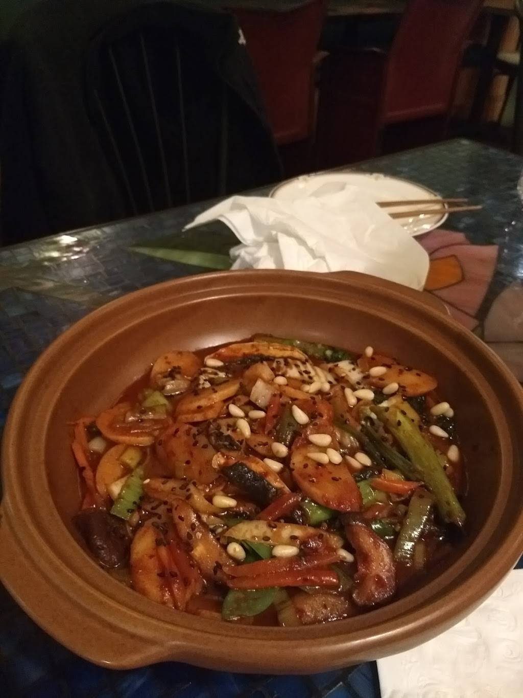 Suzies Soba | restaurant | 1009 W 36th St, Baltimore, MD 21211, USA | 4102430051 OR +1 410-243-0051