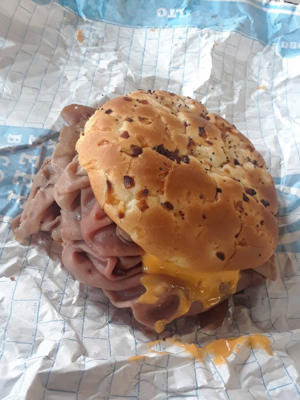 Arbys | restaurant | 11566 E 10 Mile Rd, Warren, MI 48089, USA | 5867546395 OR +1 586-754-6395