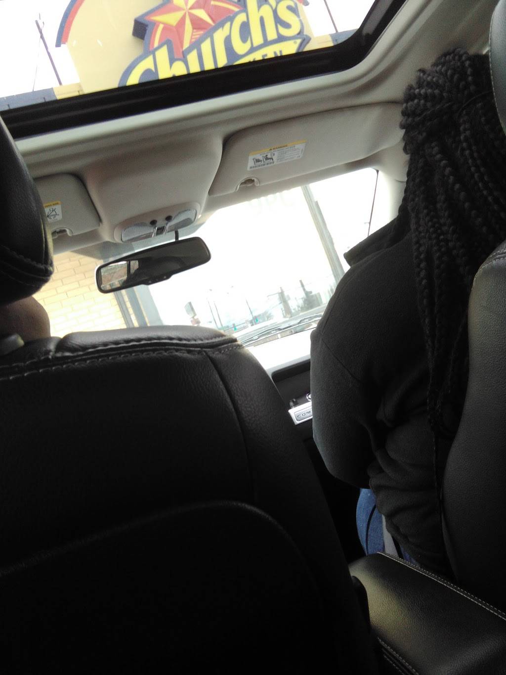 Churchs Chicken | restaurant | 7102 S. Stoney Island, Chicago, IL 60649, USA | 7736840993 OR +1 773-684-0993