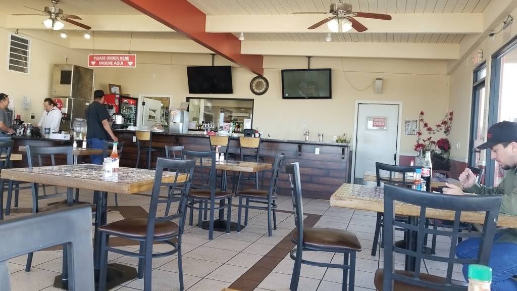 Antojitos Mexicanos | restaurant | 9736, 13289 CA-33, Gustine, CA 95322, USA | 2098291500 OR +1 209-829-1500