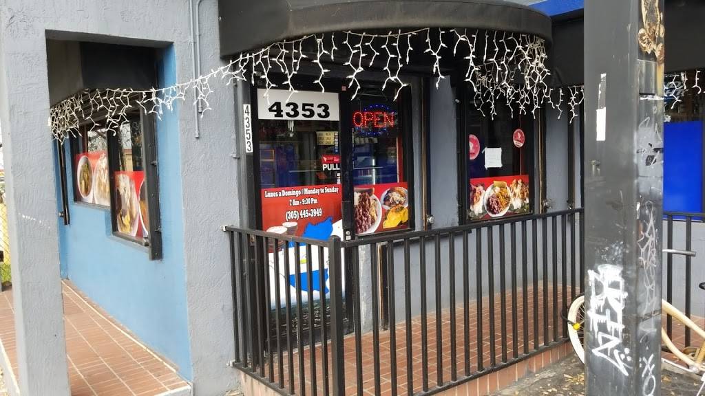 Fritanga Moralimpia | restaurant | 4353 NW 7th St, Miami, FL 33126, USA | 3054453949 OR +1 305-445-3949