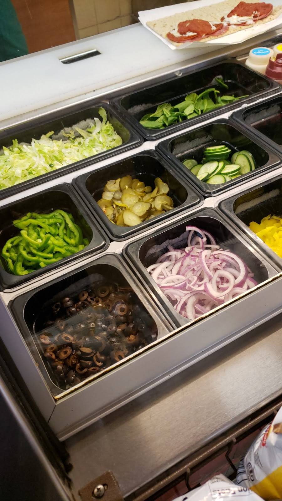 Subway Restaurants | restaurant | 291 E Valley Blvd c, Colton, CA 92324, USA | 9094339853 OR +1 909-433-9853