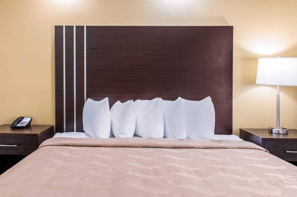 Quality Inn Pooler - Savannah I-95 | restaurant | 125 Bourne Ave, Pooler, GA 31322, USA | 9127480017 OR +1 912-748-0017