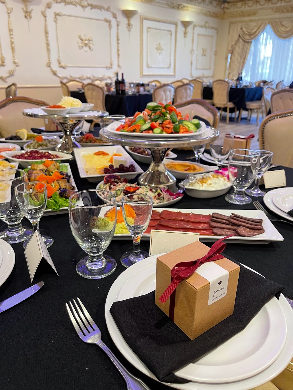 Ruby Banquet Hall | restaurant | 325 N Verdugo Rd, Glendale, CA 91206, USA | 8184847611 OR +1 818-484-7611