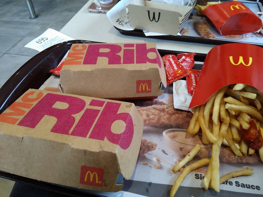 McDonalds | restaurant | 8175 S John Young Pkwy, Orlando, FL 32819, USA | 4072184199 OR +1 407-218-4199