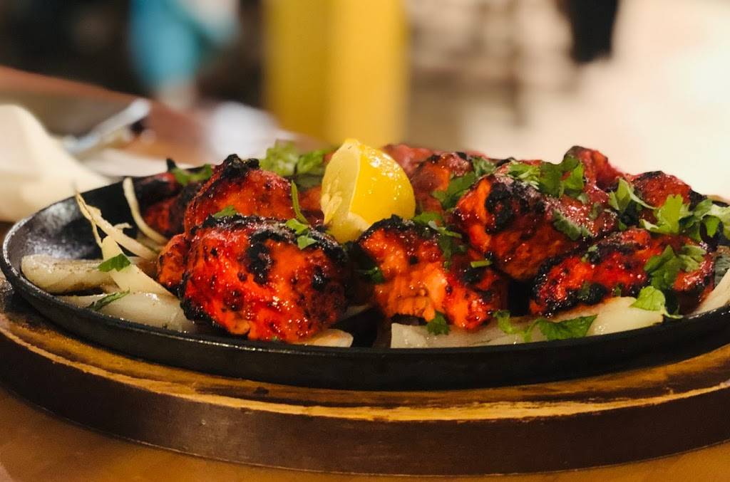 Mantra Indian Cuisine & Spirits | restaurant | 220 N Harrison St, Davenport, IA 52801, USA | 5634245500 OR +1 563-424-5500