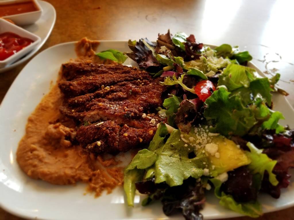 Catrinas | restaurant | 1027 Century Dr, Edwardsville, IL 62025, USA | 6186925522 OR +1 618-692-5522