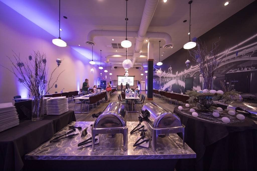 Dave & Busters | restaurant | 2000 E Rio Salado Pkwy, Tempe, AZ 85281, USA | 4802818456 OR +1 480-281-8456