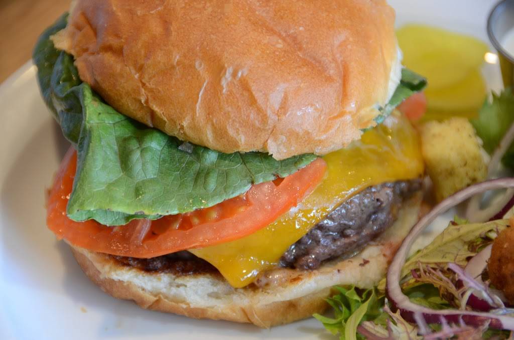 Kaffee 1858 & Public House | cafe | 7 Schiller St, Guttenberg, IA 52052, USA | 5632522553 OR +1 563-252-2553