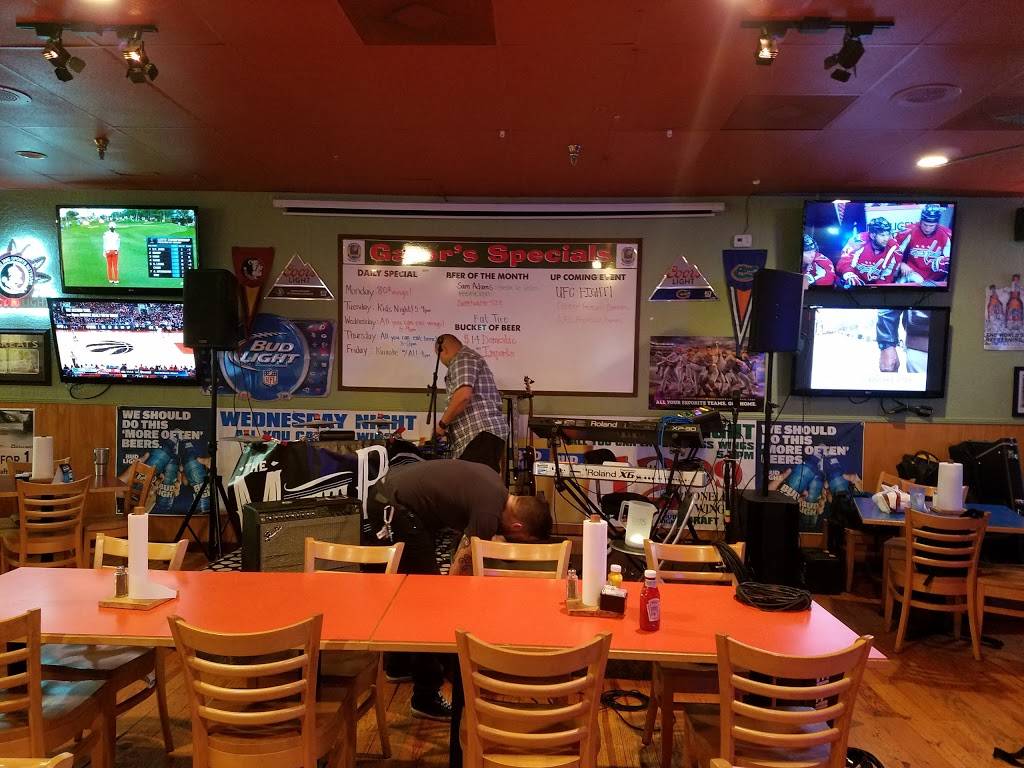 Gators Dockside DeLand | restaurant | 1788 S Woodland Blvd, DeLand, FL 32720, USA | 3867381996 OR +1 386-738-1996