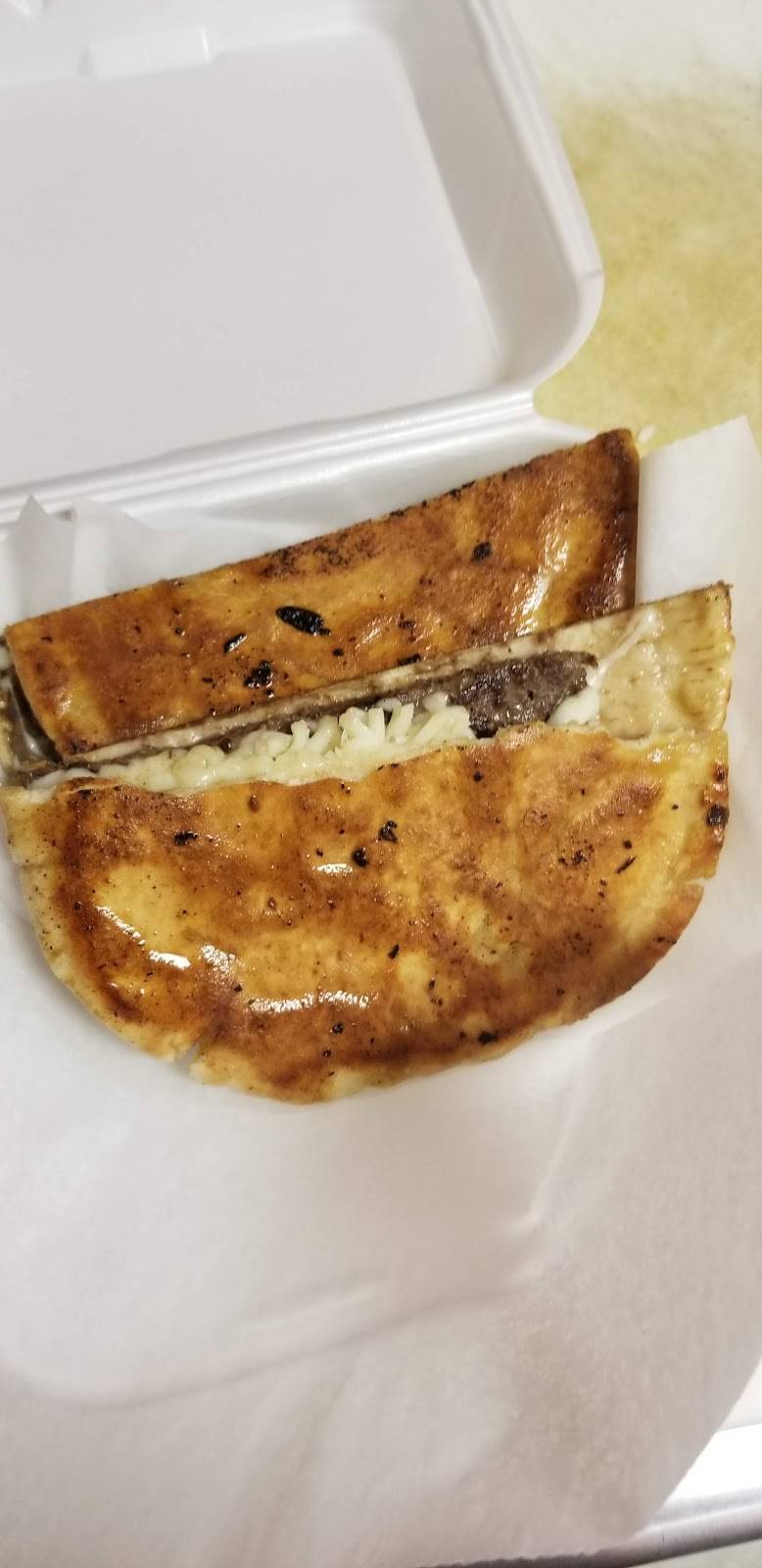 E-Zee Fish & Chicken | restaurant | 4330 N State St, Jackson, MS 39206, USA | 7692088680 OR +1 769-208-8680