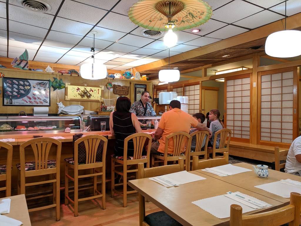 Midori Japanese Restaurant | restaurant | 3310 W Bryn Mawr Ave, Chicago, IL 60659, USA | 7732679733 OR +1 773-267-9733