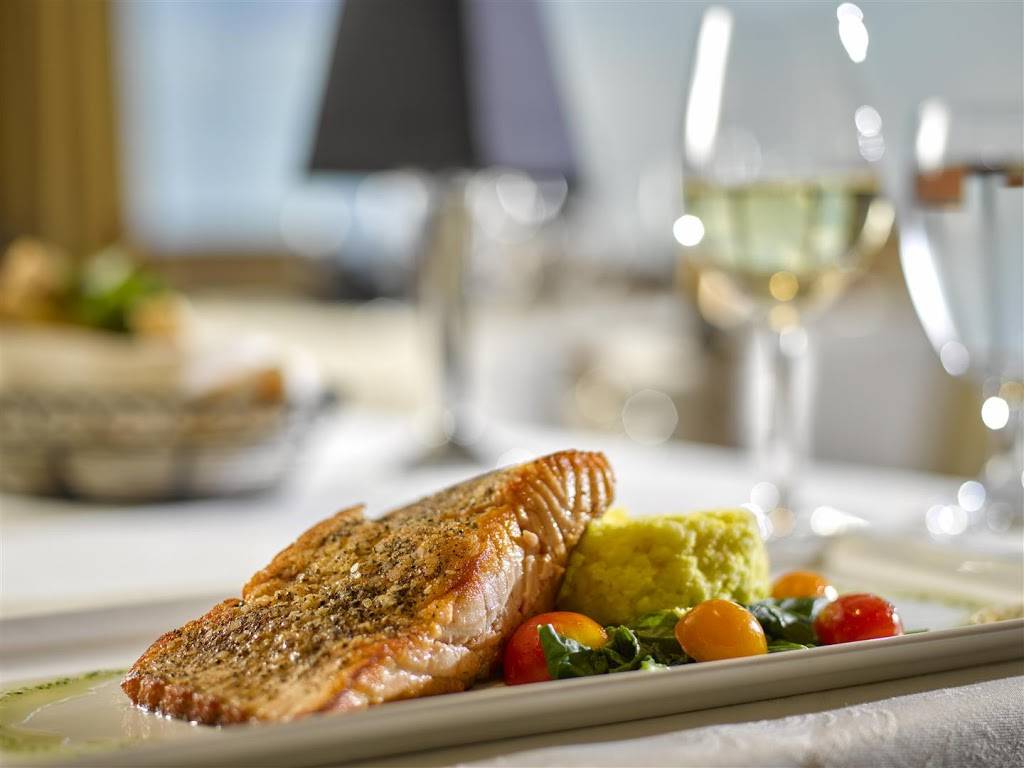 The River Club | restaurant | 1 Independent Dr # 3500, Jacksonville, FL 32202, USA | 9043541111 OR +1 904-354-1111