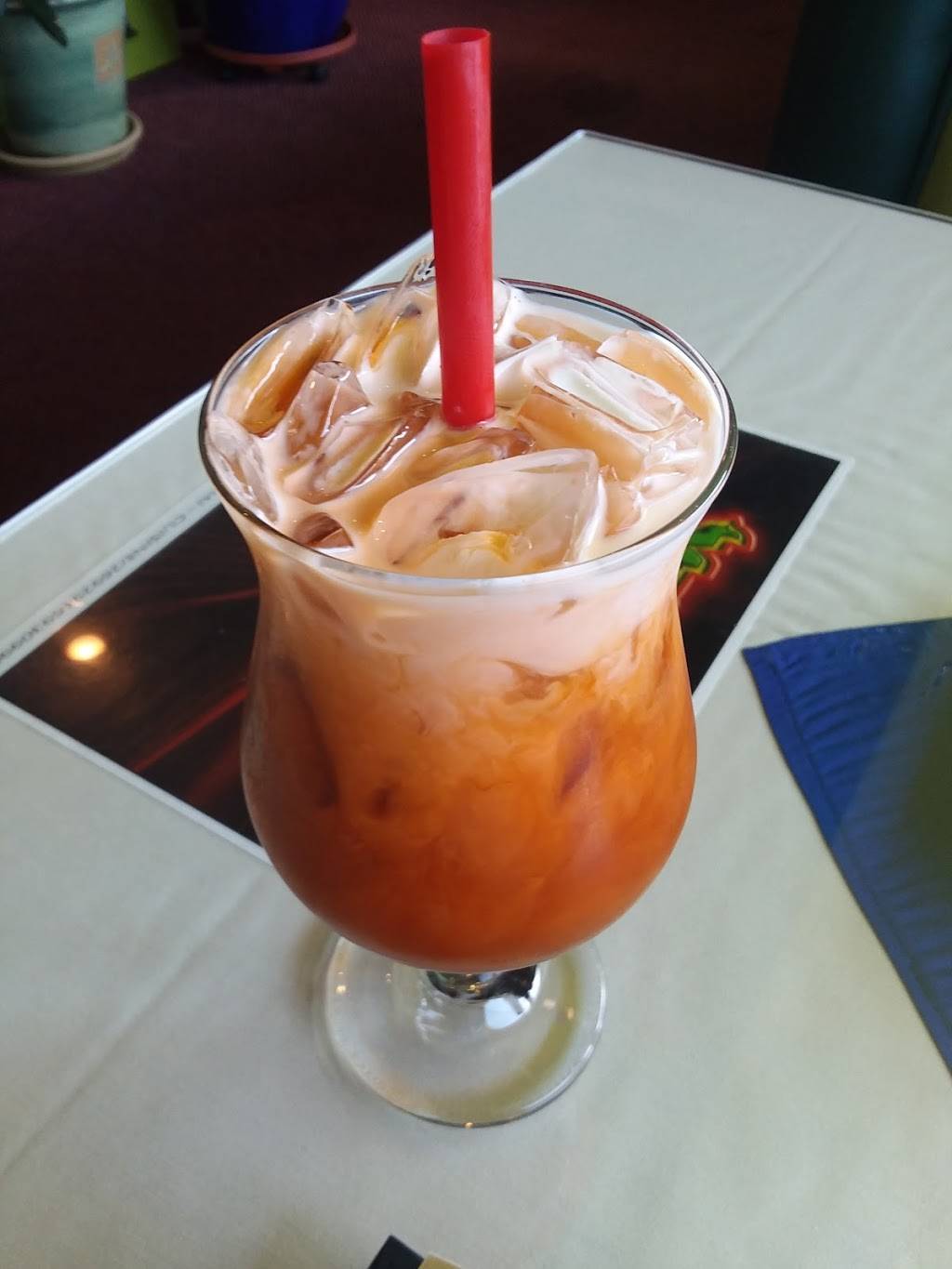 Manolas Thai Cuisine | restaurant | 652 E Broadway, Eugene, OR 97401, USA | 5413426666 OR +1 541-342-6666