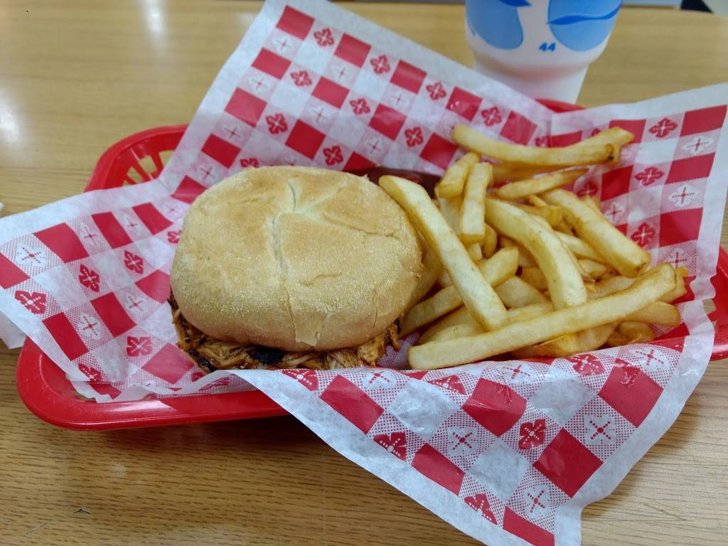 Malbon Bros. | restaurant | 1896 General Booth Blvd, Virginia Beach, VA 23454, USA | 7574279607 OR +1 757-427-9607