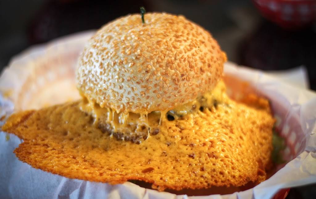 Squeeze Burger | restaurant | 5301 Power Inn Rd, Sacramento, CA 95820, USA | 9163868599 OR +1 916-386-8599