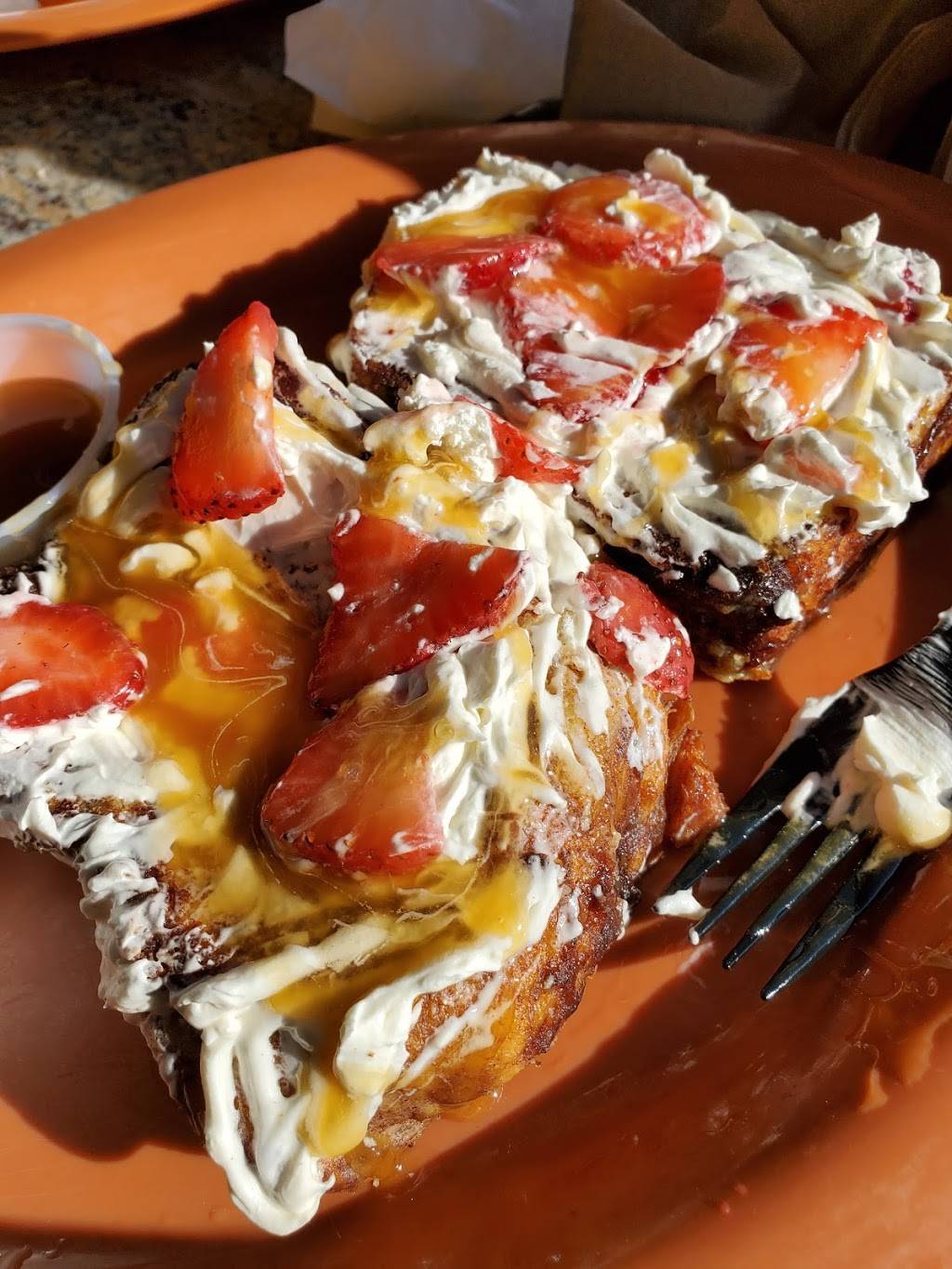 Kneaders Bakery & Cafe | bakery | 962 UT-151, South Jordan, UT 84095, USA | 8014460888 OR +1 801-446-0888