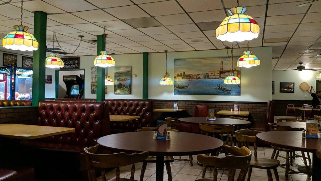 Rockys New York Pizza | restaurant | 12856 Palm Dr, Desert Hot Springs, CA 92240, USA | 7603291466 OR +1 760-329-1466