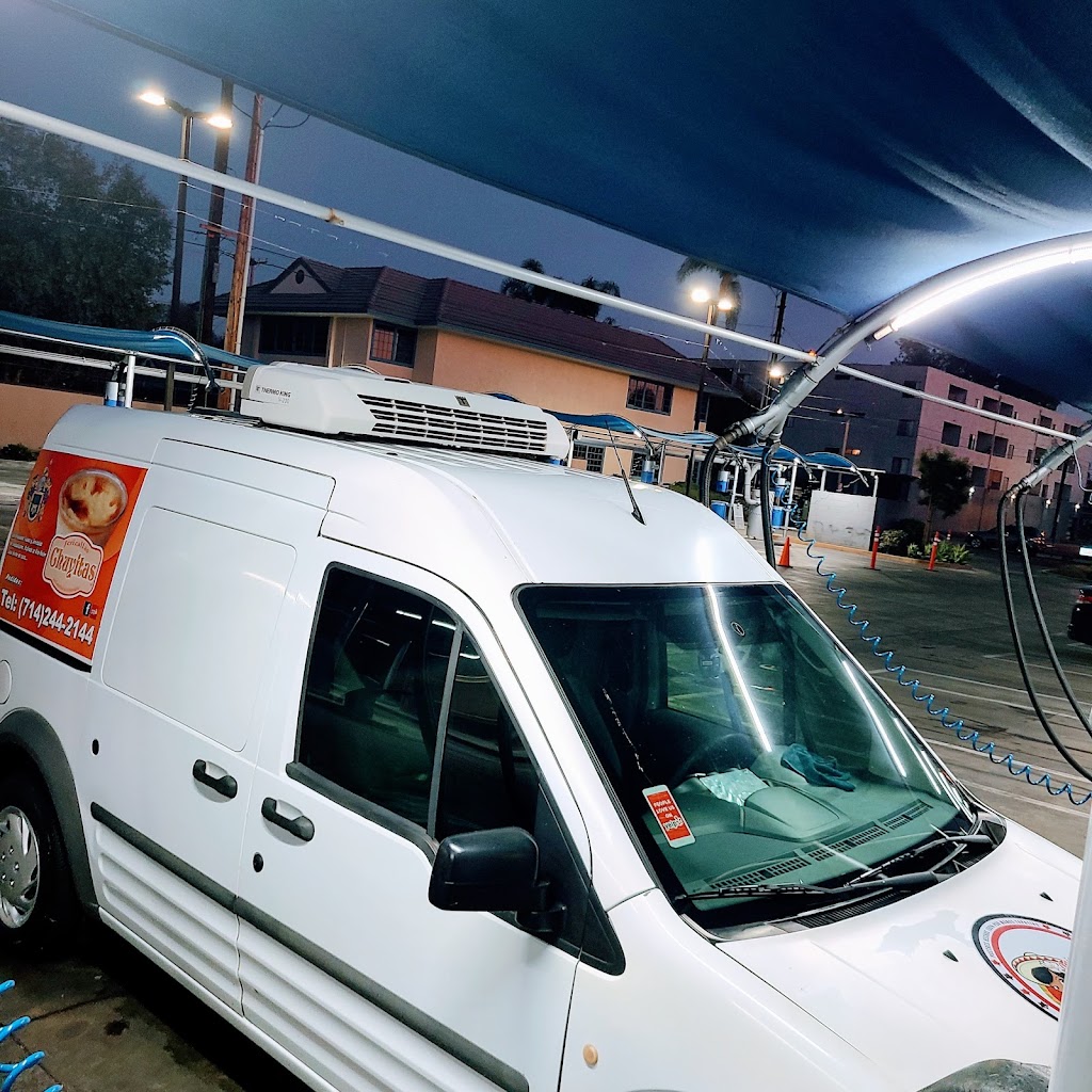 Chuyitas Jericallas | restaurant | 709 N Bristol St, Santa Ana, CA 92703, USA | 7142442144 OR +1 714-244-2144