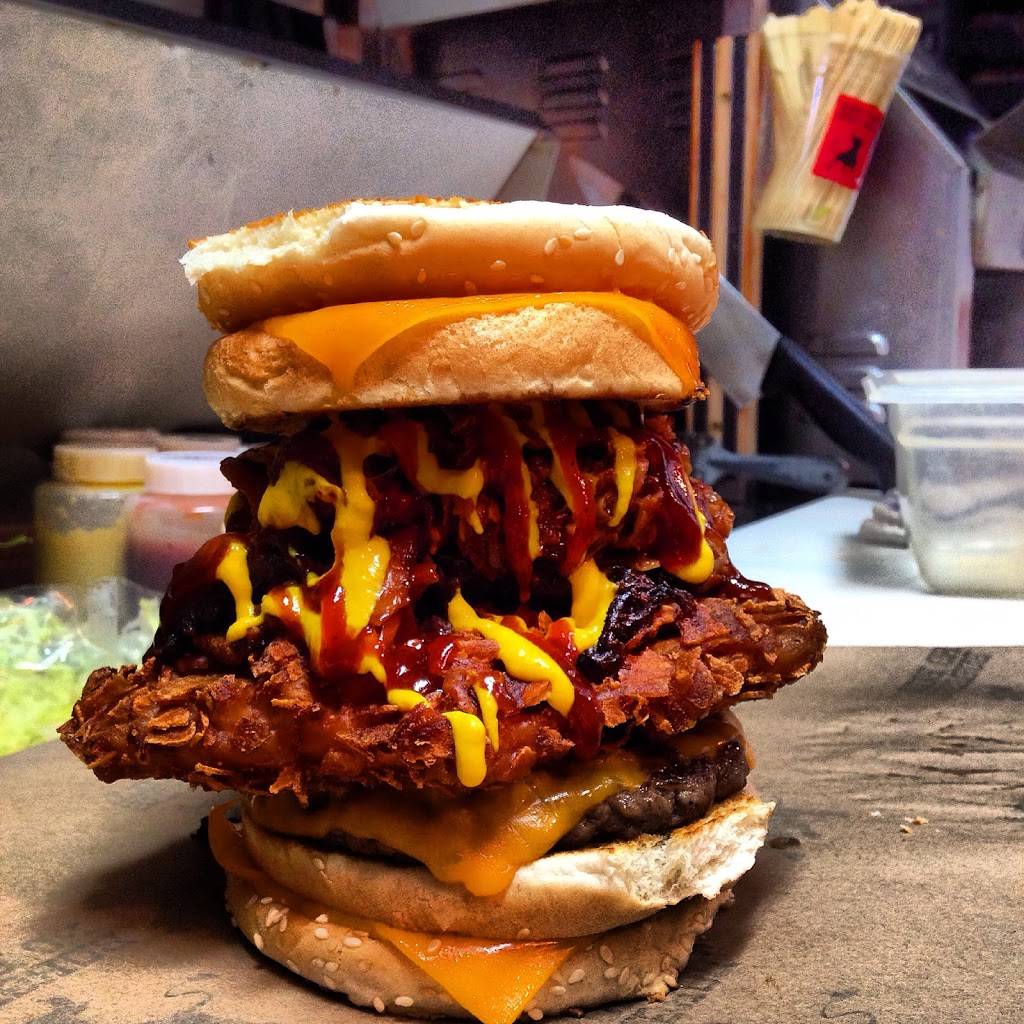 No Bull Burgers | meal takeaway | 1019 Kingston Rd, Toronto, ON M4E 1T3, Canada | 4166988131 OR +1 416-698-8131