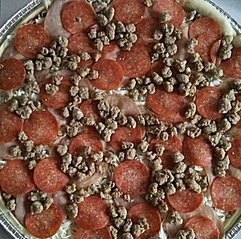 Traders Take-N-Bake Pizza | restaurant | 1830 W Caldwell Ave, Visalia, CA 93277, USA | 5597388225 OR +1 559-738-8225