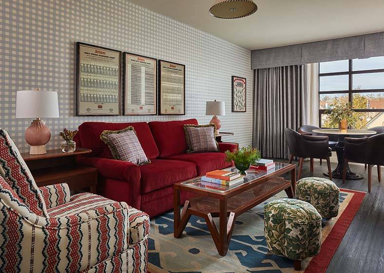 Graduate Bloomington | restaurant | 210 E Kirkwood Ave, Bloomington, IN 47408, USA | 8129940500 OR +1 812-994-0500