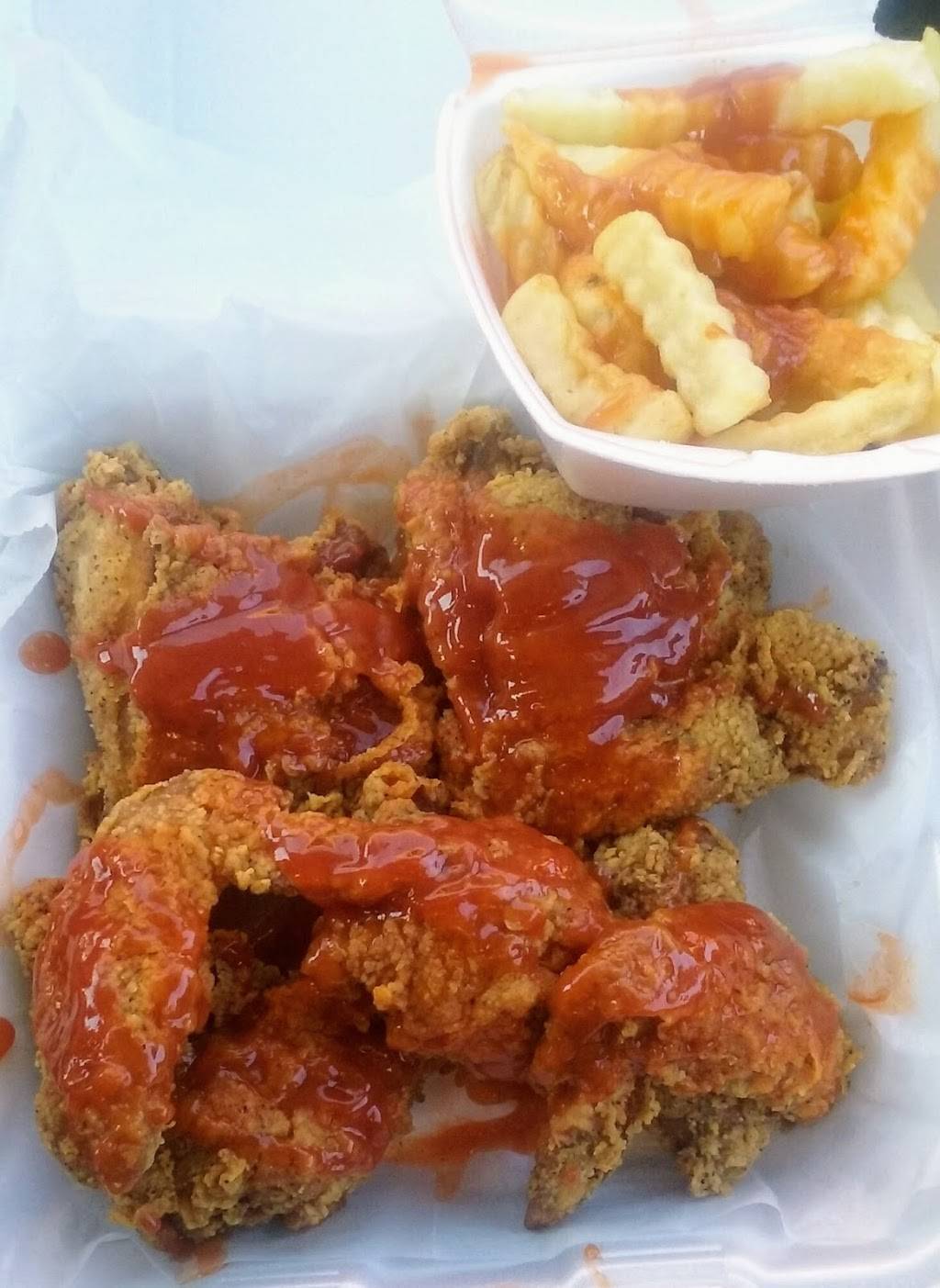 Londons Wing House | meal takeaway | 6209 Dr Martin Luther King Dr, St. Louis, MO 63133, USA | 3143853131 OR +1 314-385-3131