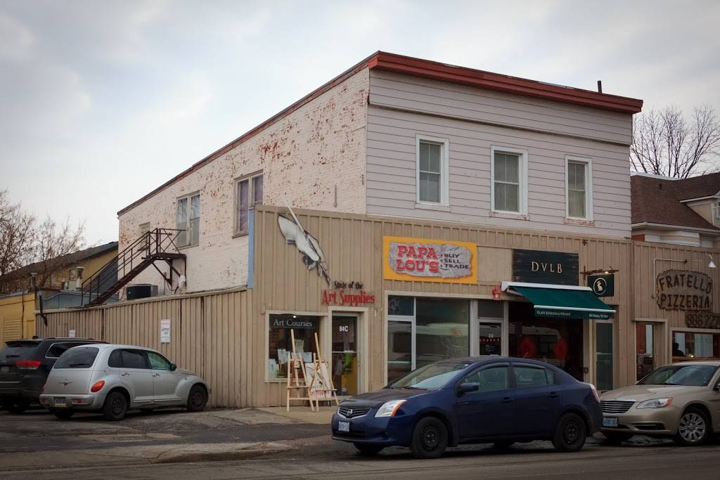 Papa Lous | restaurant | 84 King St N, Waterloo, ON N2J 2X4, Canada | 5198866338 OR +1 519-886-6338