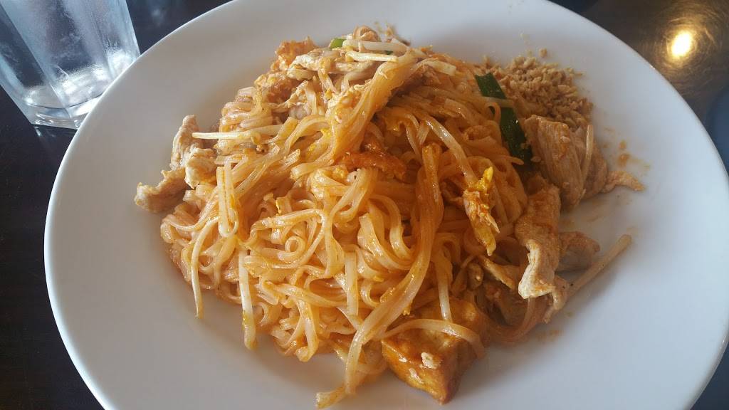 Pad Thai Cuisine | restaurant | 3774 Castro Valley Blvd, Castro Valley, CA 94546, USA | 5107332780 OR +1 510-733-2780