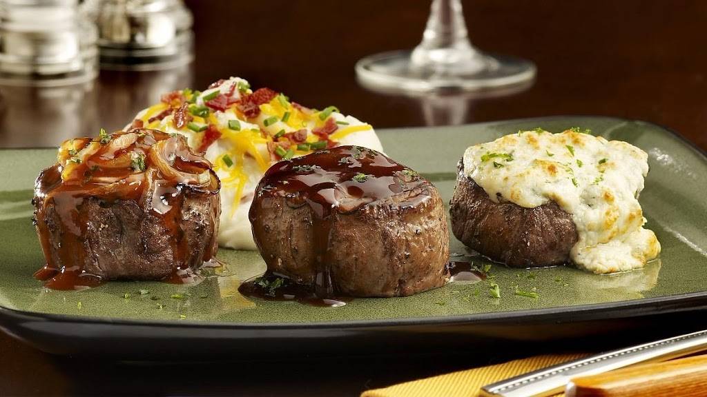 Tony Romas | restaurant | 8560 International Dr, Orlando, FL 32819, USA | 4072480094 OR +1 407-248-0094