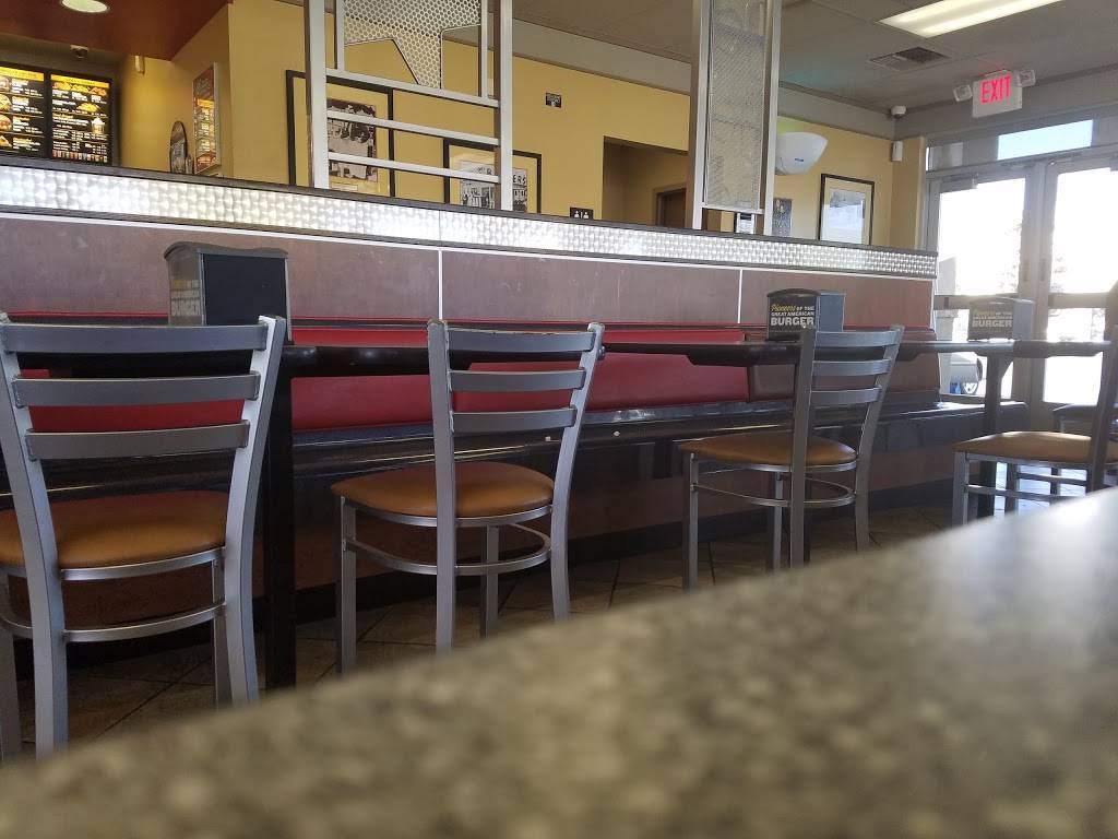 Carls Jr. | restaurant | 3501 Panama Ln, Bakersfield, CA 93313, USA | 6618338414 OR +1 661-833-8414