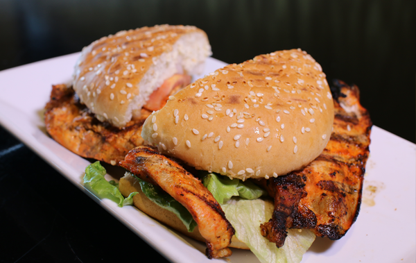 Mr. Broast UIC | restaurant | 1059 W Taylor St, Chicago, IL 60607, USA | 3127331212 OR +1 312-733-1212