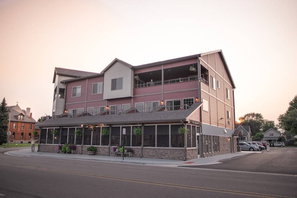 The Inn Kitchen - Farmhouse Bistro | restaurant | 560 S Water St, Marine City, MI 48039, USA | 8106765200 OR +1 810-676-5200