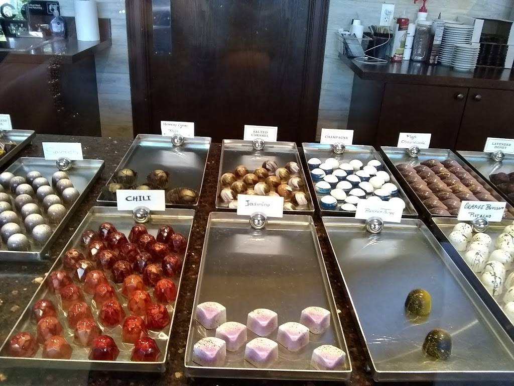 Chocolate Museum & Cafe | restaurant | 11701 International Dr suite 400, Orlando, FL 32821, USA | 4077784871 OR +1 407-778-4871