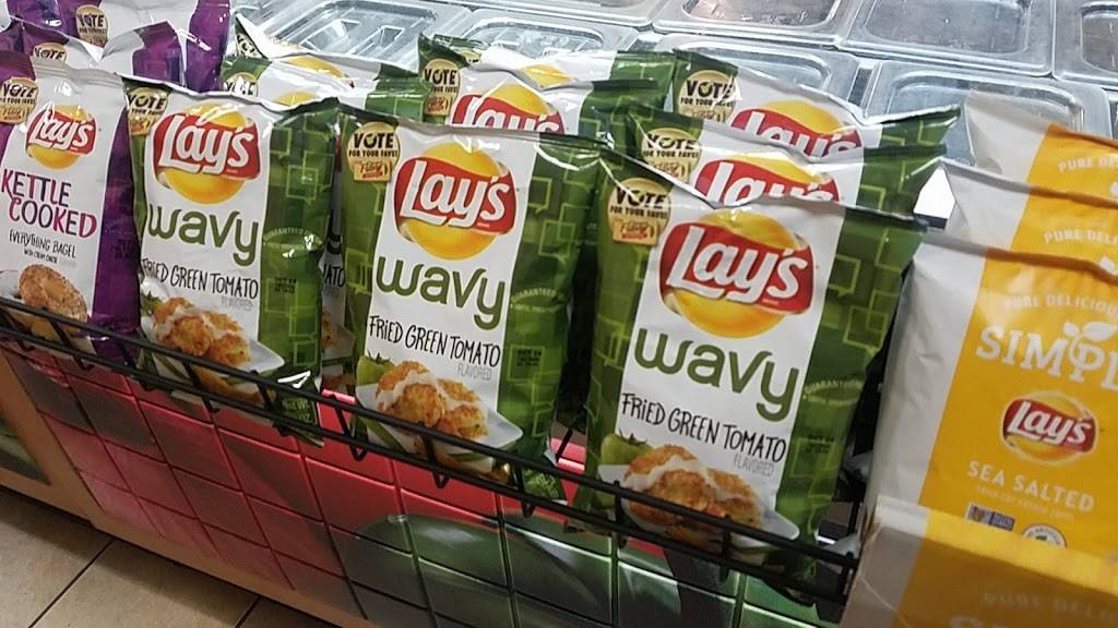 Subway Restaurants | restaurant | 38 Kings Village Plaza, Route 901, Minersville, PA 17954, USA | 5705444490 OR +1 570-544-4490