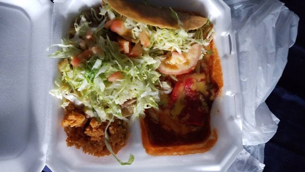 Angelas Mexican Cafeteria | restaurant | 4822 S Zarzamora St, San Antonio, TX 78211, USA | 2109230604 OR +1 210-923-0604