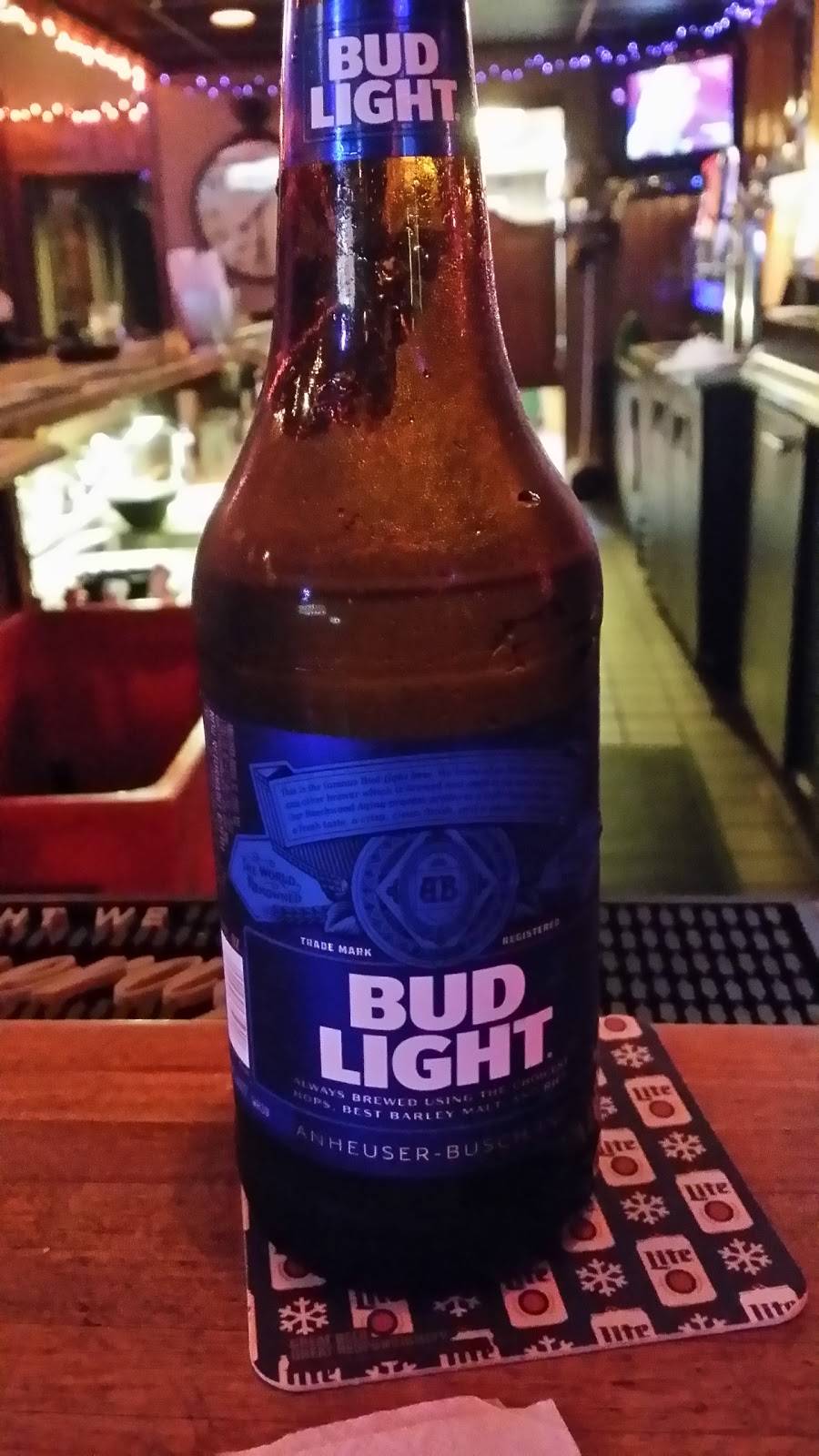 Corner Pocket Tavern | restaurant | 100 E Toledo St, Fremont, IN 46737, USA | 2604959255 OR +1 260-495-9255