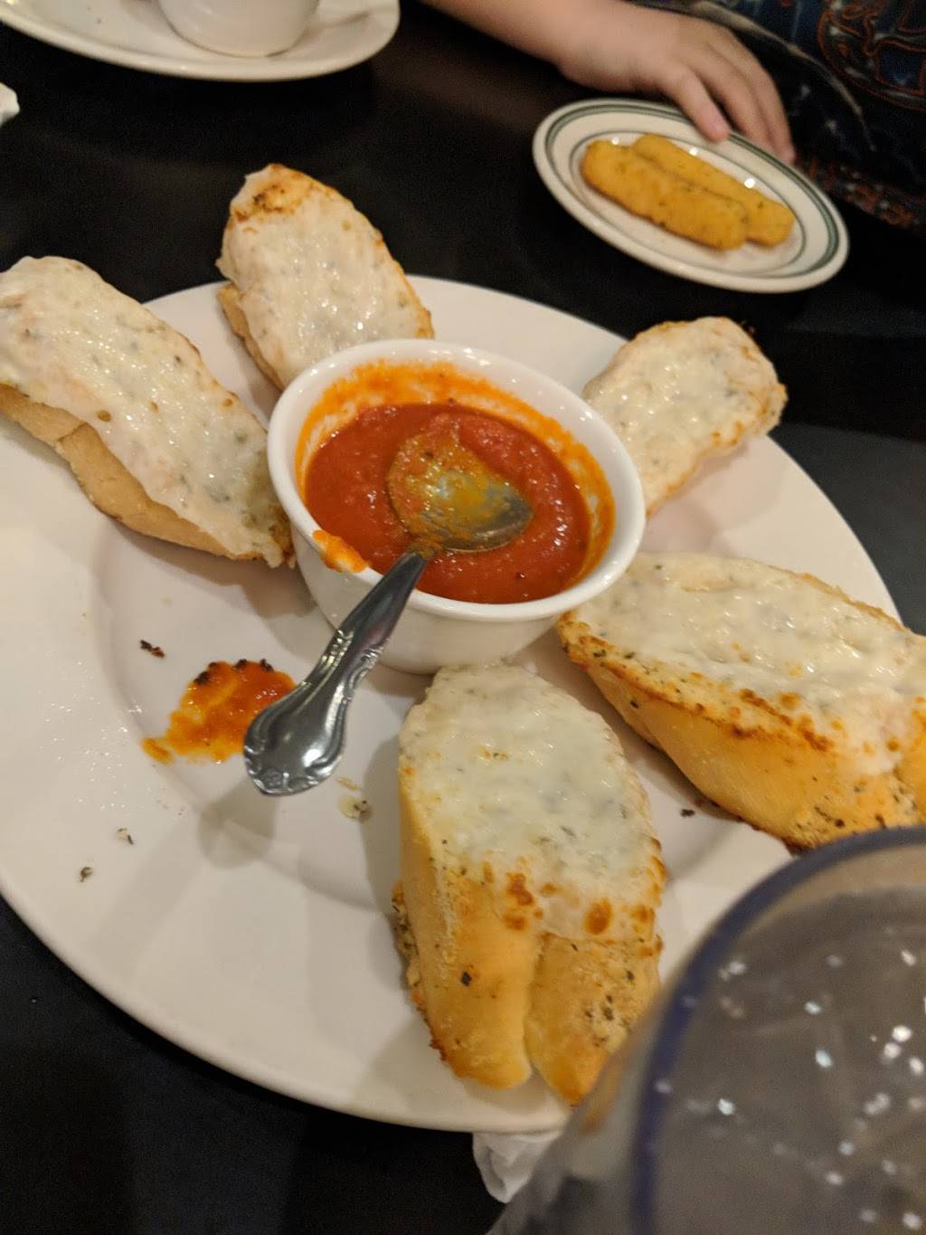 Marios Ristorante | restaurant | 2202 61st St, Galveston, TX 77551, USA | 4097442975 OR +1 409-744-2975