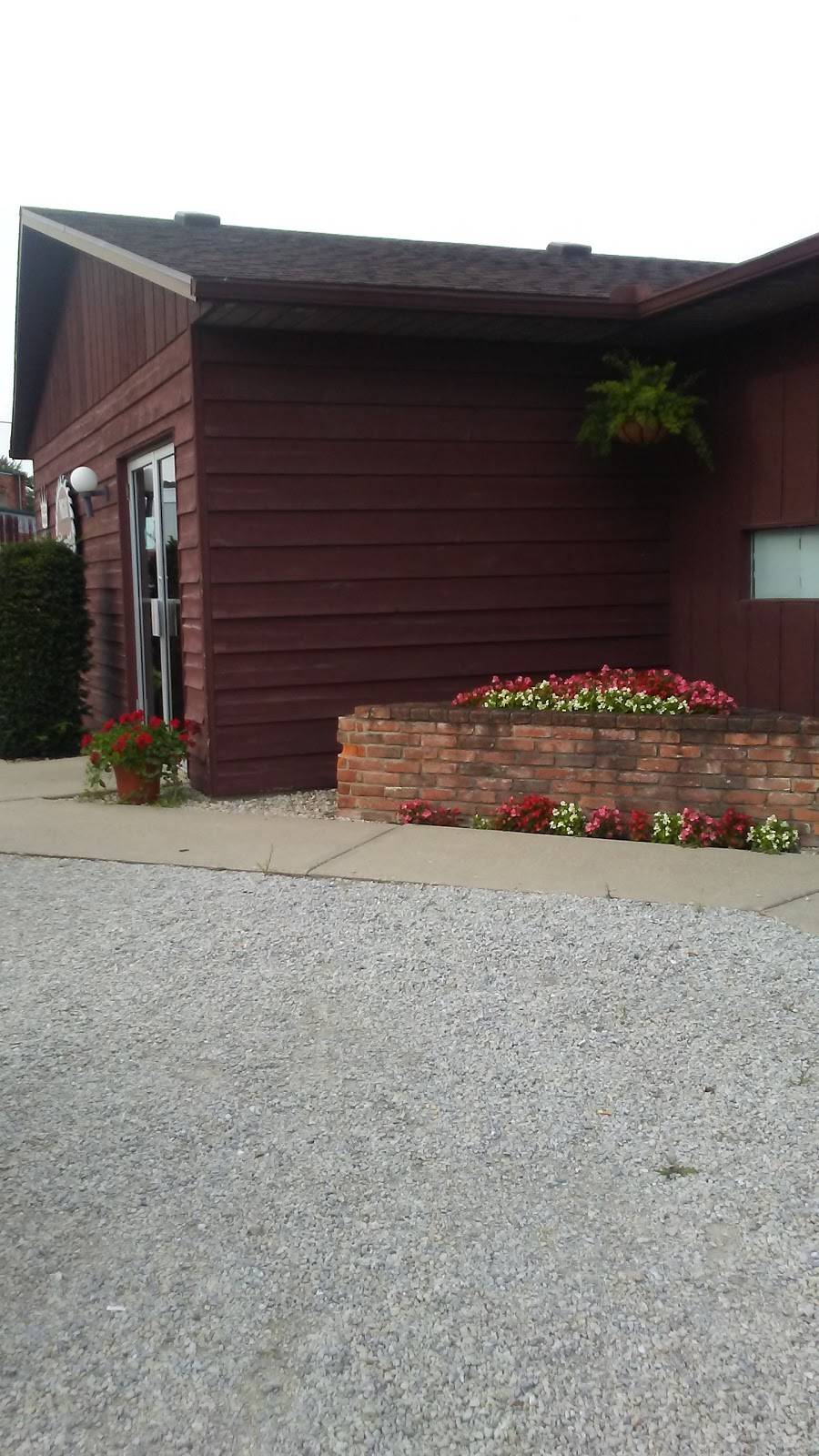 Mill Street Inn | restaurant | 200 Main St, Gaston, IN 47342, USA | 7653584707 OR +1 765-358-4707