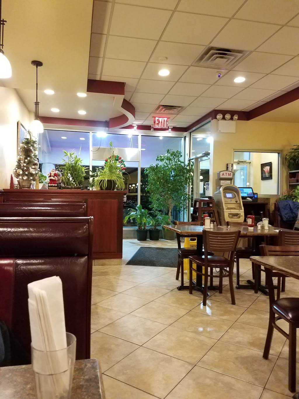 Lollipops Diner | restaurant | 15331 Cross Island Pkwy, Whitestone, NY 11357, USA | 7187464756 OR +1 718-746-4756