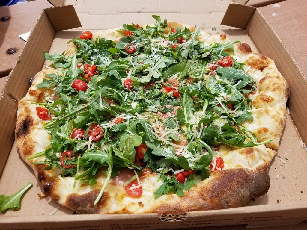 Colettis Pizza Factory | restaurant | 497 Elm St, Biddeford, ME 04005, USA | 2075714476 OR +1 207-571-4476