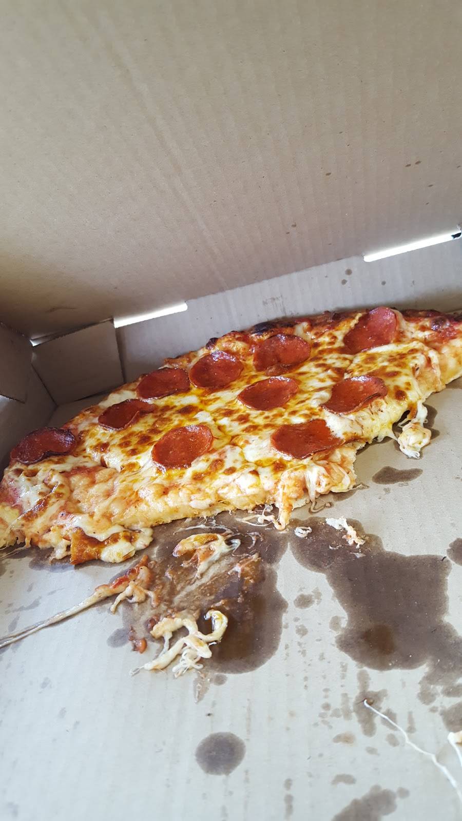 JCs Famous Pizza | restaurant | 6756 Tampa Ave, Reseda, CA 91335, USA | 8183432412 OR +1 818-343-2412