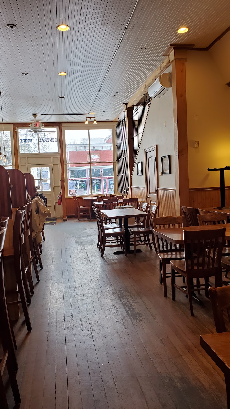 Mc Gills At Crested Butte | restaurant | 228 Elk Ave, Crested Butte, CO 81224, USA | 9703495240 OR +1 970-349-5240