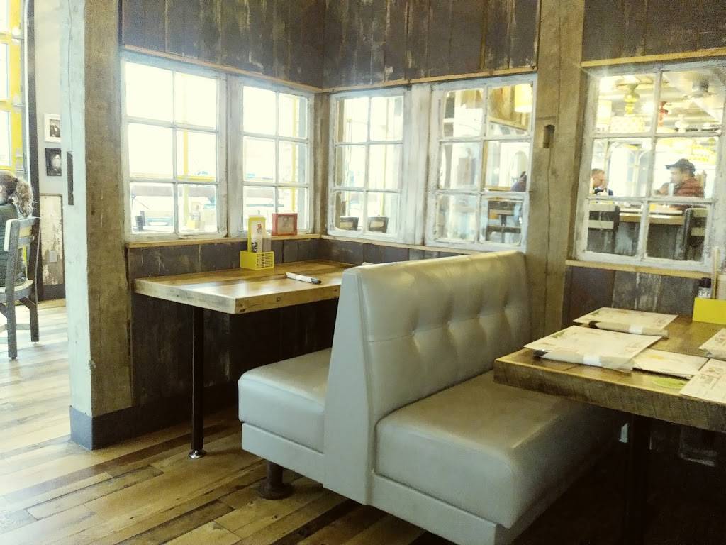 Bareburger | restaurant | 4560 N High St, Columbus, OH 43214, USA | 6148264198 OR +1 614-826-4198