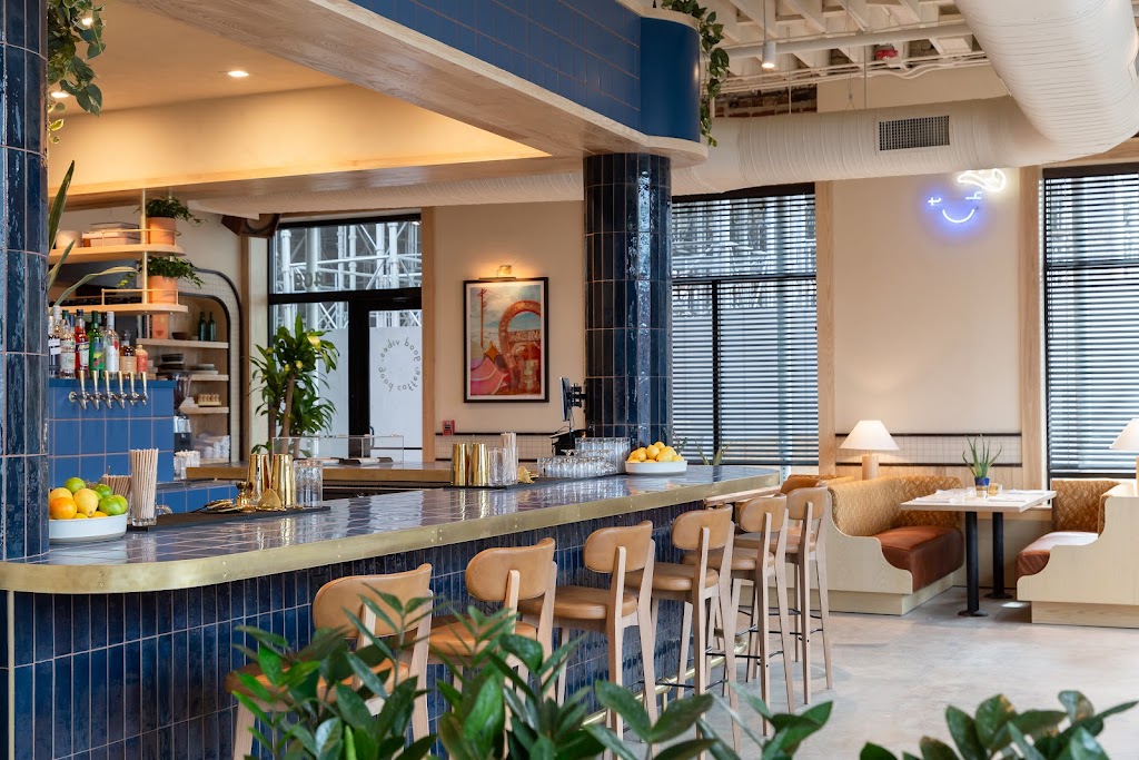 Two Hands | restaurant | 606 8th Ave S Store 400, Nashville, TN 37203, USA | 6159647700 OR +1 615-964-7700