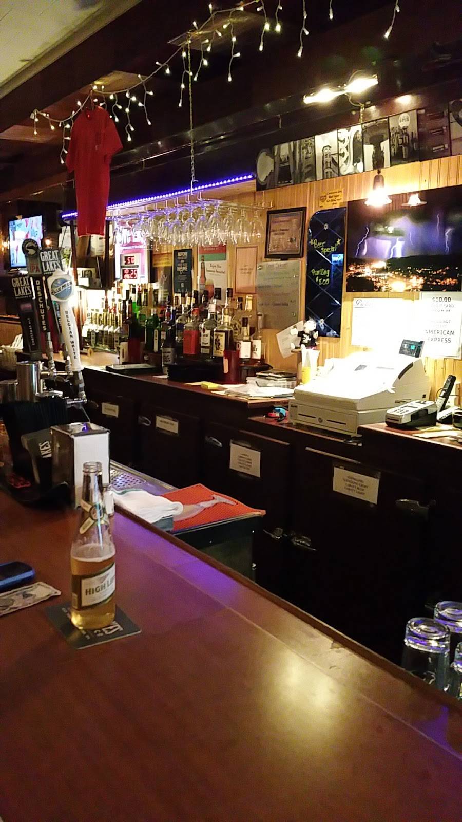 Christies Downtown Pub & Grill Restaurant | restaurant | 229 Pennsylvania Ave W, Warren, PA 16365, USA | 8147286000 OR +1 814-728-6000