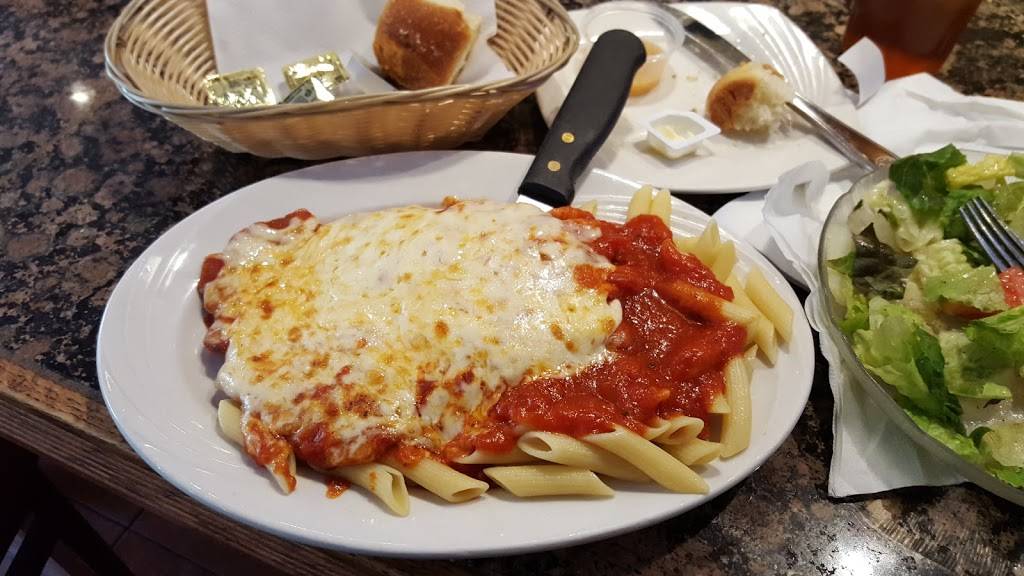 Lulus Pizzeria & Family Restaurant | restaurant | 151 Hazard Ave, Enfield, CT 06082, USA | 8607632377 OR +1 860-763-2377