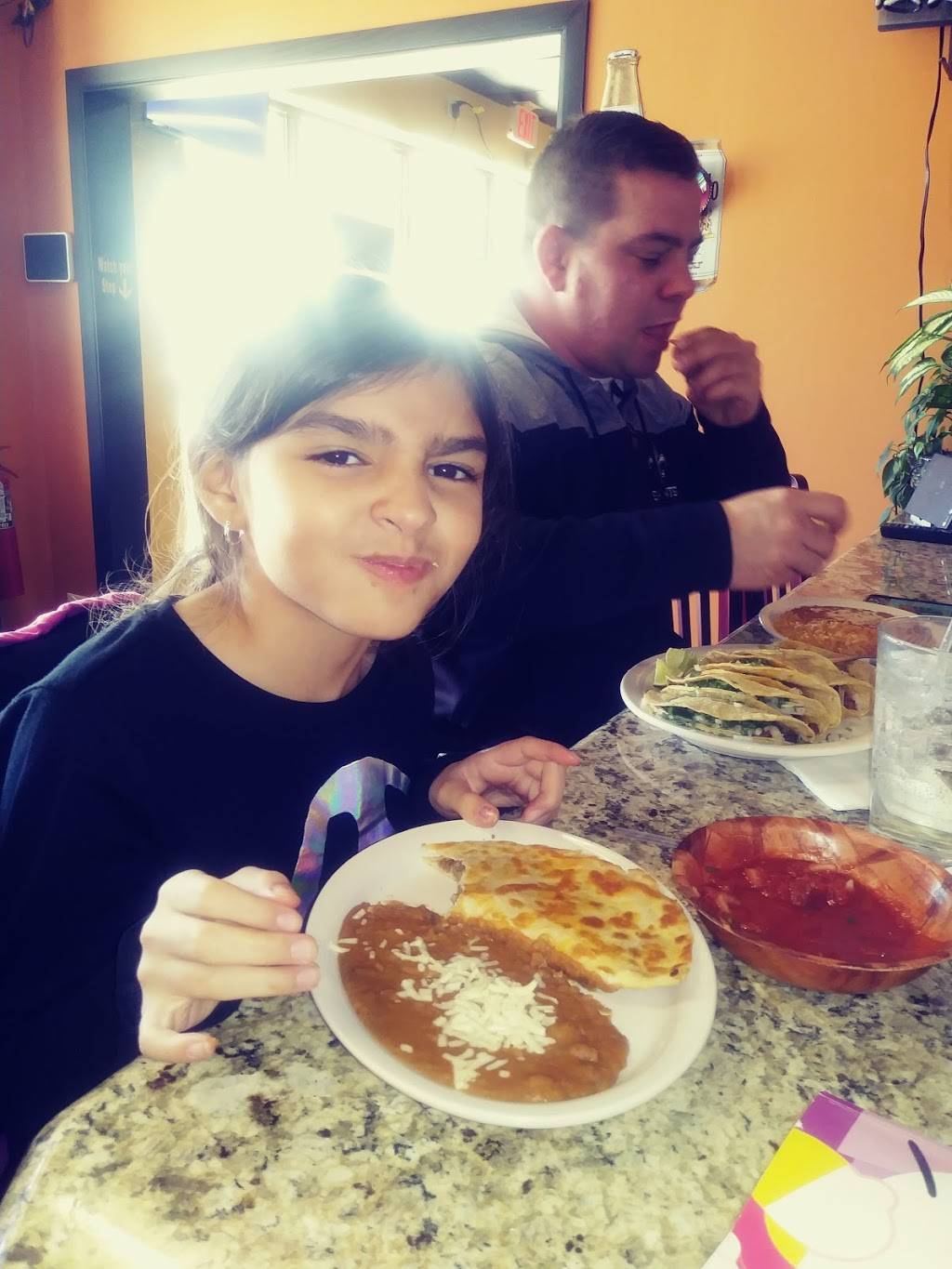 Rudy’s Mexican Cantina & Grill | restaurant | 3311 N Sterling Ave Suite 20, Peoria, IL 61604, USA | 3093611894 OR +1 309-361-1894