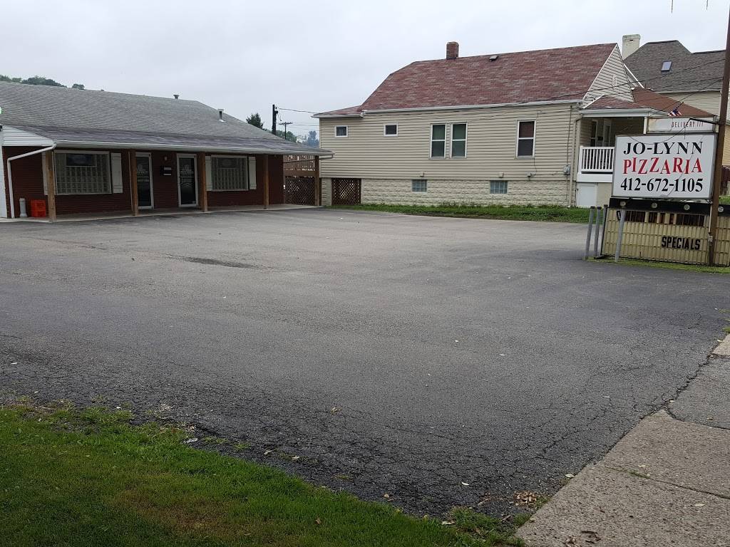 Jo-Lynn Pizza | restaurant | 3116 Liberty Way, McKeesport, PA 15133, USA | 4126721105 OR +1 412-672-1105