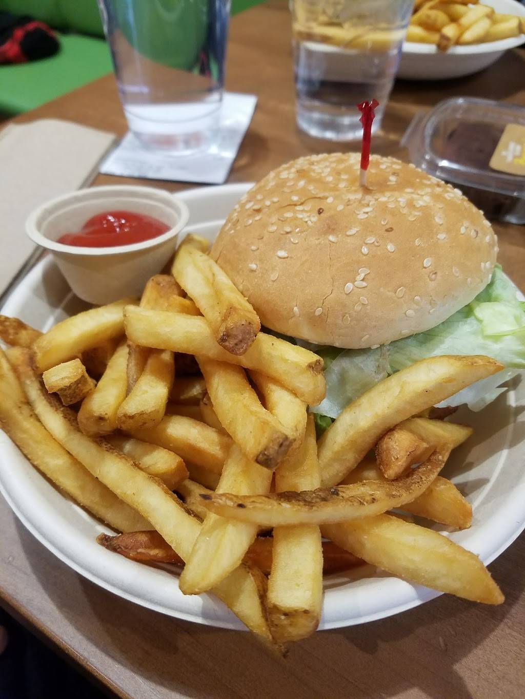 Veggie Grill | restaurant | 614 W Diversey Pkwy, Chicago, IL 60614, USA | 7738681863 OR +1 773-868-1863